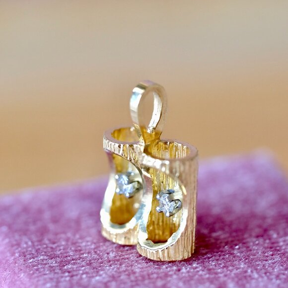 14K Real Yellow Gold Bark Finish Set with Genuine Diamonds Pendant - Picture 4 of 12